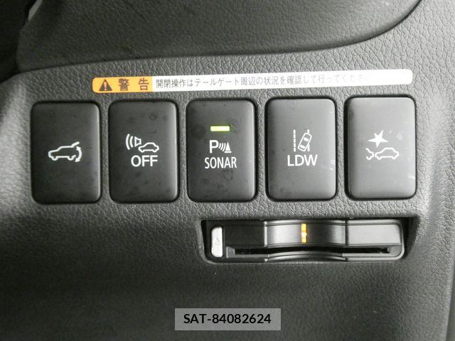 Mitsubishi OUTLANDER PHEV 2018-08 7509636-19