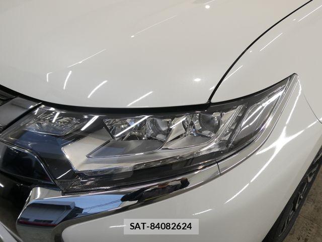 Mitsubishi OUTLANDER PHEV 2018-08 7509636-7
