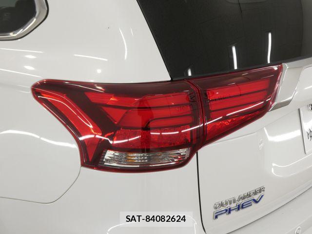 Mitsubishi OUTLANDER PHEV 2018-08 7509636-8