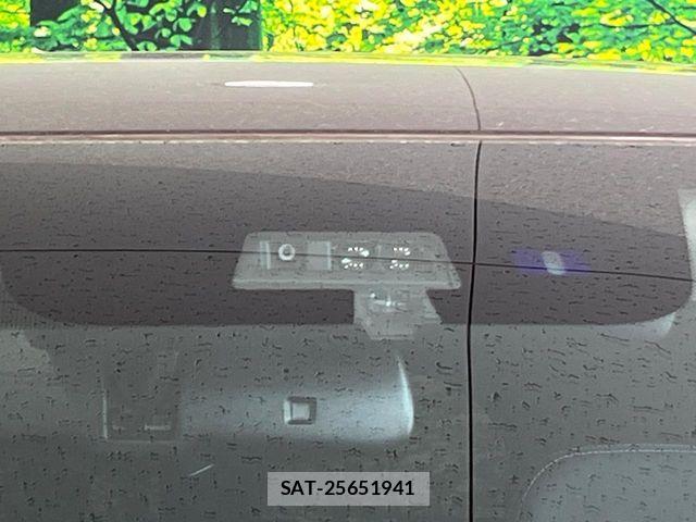 Mitsubishi OUTLANDER PHEV 2017-05 7502156-5