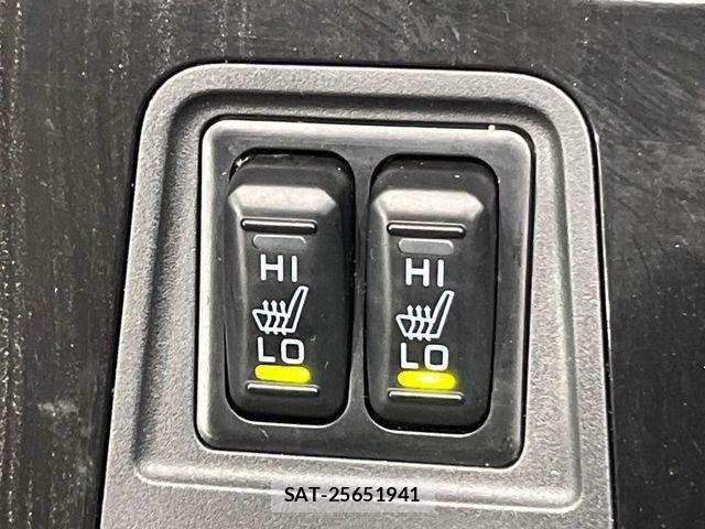 Mitsubishi OUTLANDER PHEV 2017-05 7502156-6