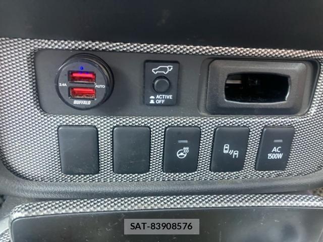 Mitsubishi OUTLANDER PHEV 2017-10 7502157-17