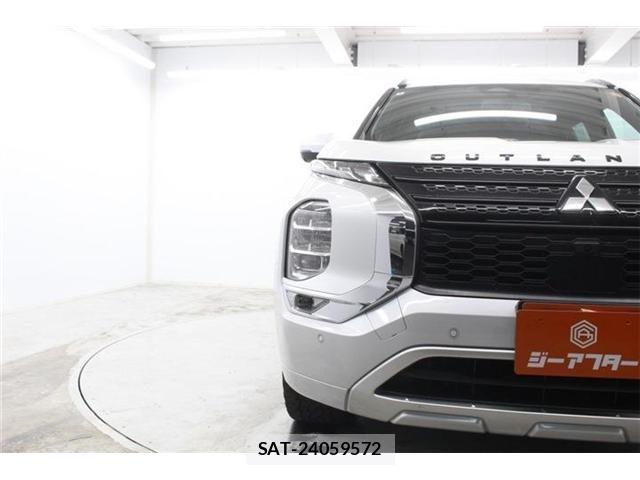 Mitsubishi OUTLANDER PHEV 2022-05 7502152-10