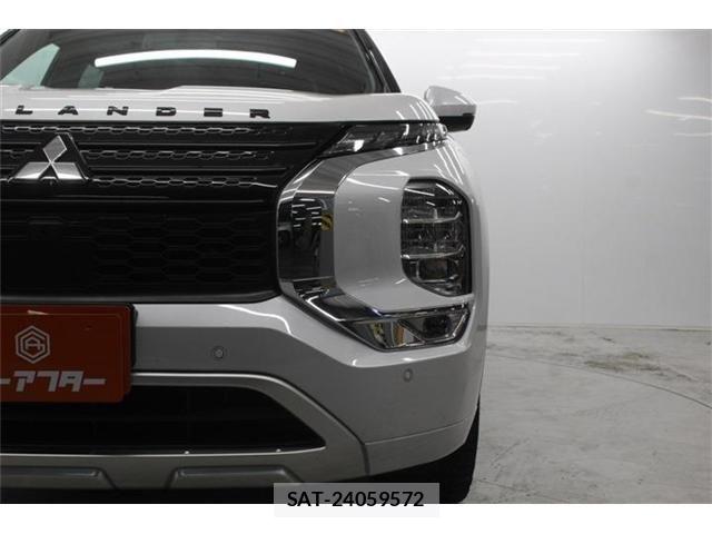 Mitsubishi OUTLANDER PHEV 2022-05 7502152-13