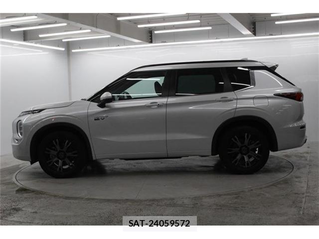 Mitsubishi OUTLANDER PHEV 2022-05 7502152-7