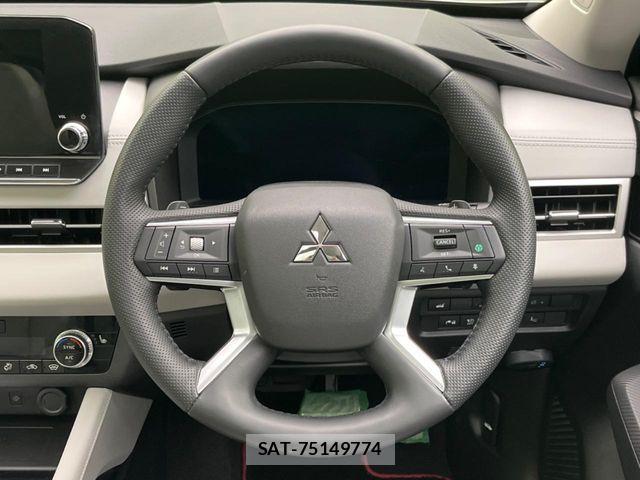 Mitsubishi OUTLANDER PHEV 2022-09 7502149-11