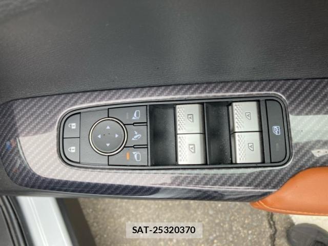 Mitsubishi OUTLANDER PHEV 2022-06 7502155-17