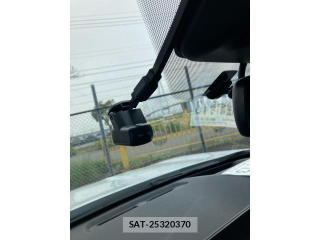 Mitsubishi OUTLANDER PHEV 2022-06 7502155-23