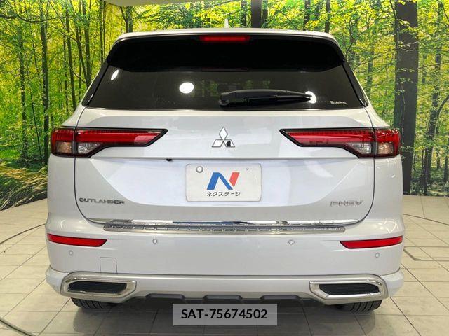 Mitsubishi OUTLANDER PHEV 2022-05 7502148-14