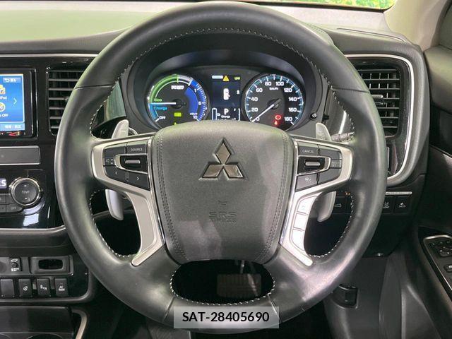 Mitsubishi OUTLANDER PHEV 2019-09 7509637-10