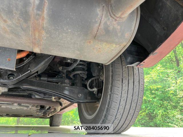 Mitsubishi OUTLANDER PHEV 2019-09 7509637-19
