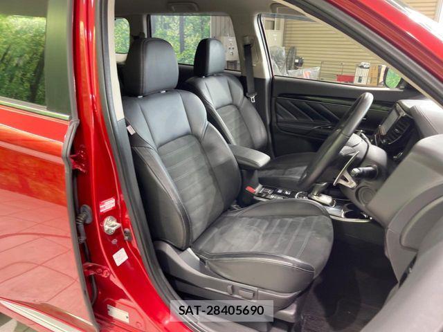 Mitsubishi OUTLANDER PHEV 2019-09 7509637-7