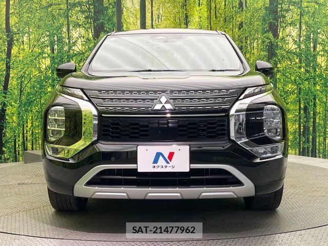 Mitsubishi OUTLANDER PHEV 2022-04 7502150-14
