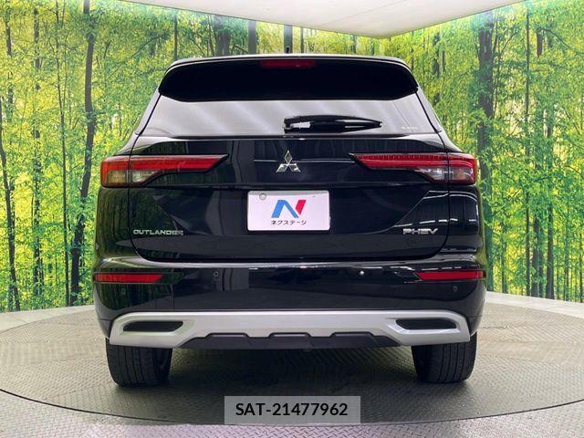 Mitsubishi OUTLANDER PHEV 2022-04 7502150-15