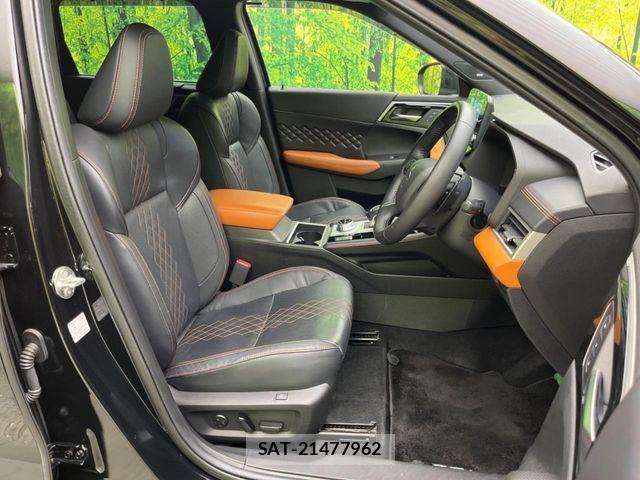 Mitsubishi OUTLANDER PHEV 2022-04 7502150-7