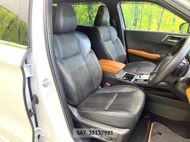Mitsubishi OUTLANDER PHEV 2023-07 7502151-7