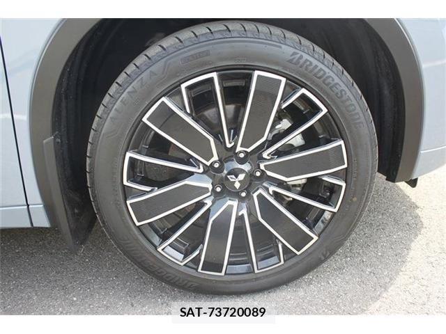Mitsubishi OUTLANDER PHEV 2024-11 7509627-17