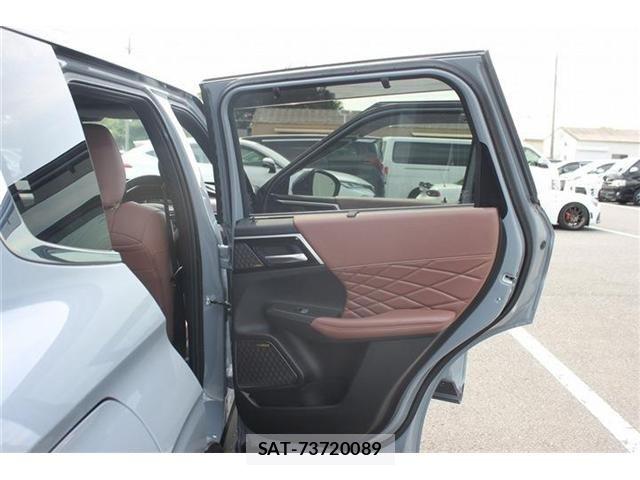 Mitsubishi OUTLANDER PHEV 2024-11 7509627-27