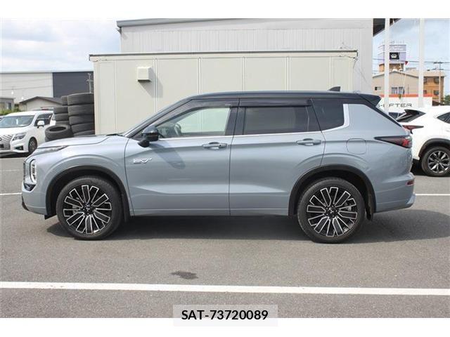Mitsubishi OUTLANDER PHEV 2024-11 7509627-8