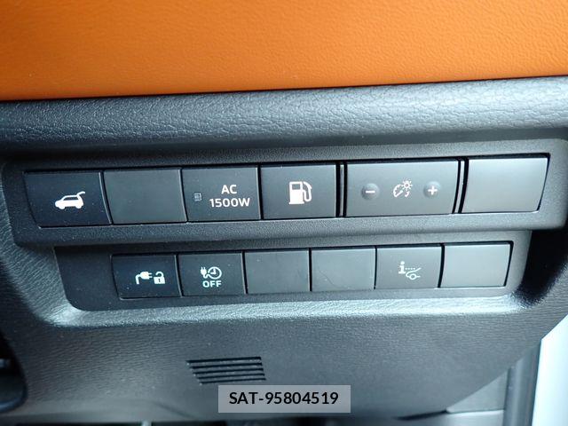 Mitsubishi OUTLANDER PHEV 2023-07 7509635-22