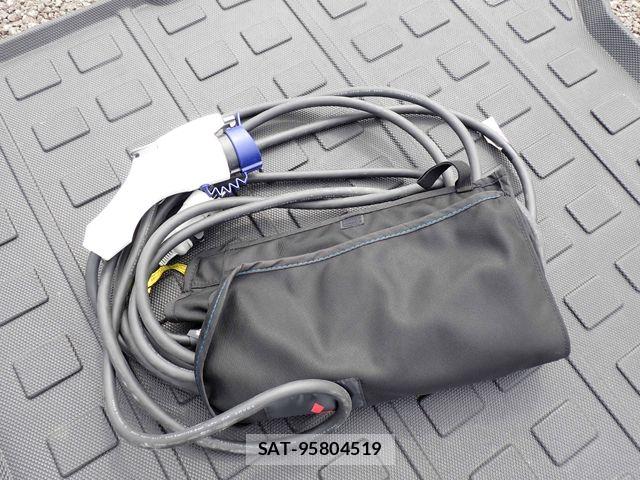 Mitsubishi OUTLANDER PHEV 2023-07 7509635-29