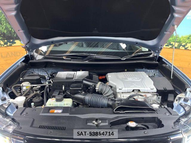 Mitsubishi OUTLANDER PHEV 2015-07 7502158-18