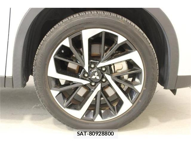 Mitsubishi OUTLANDER PHEV 2022-06 7502154-17