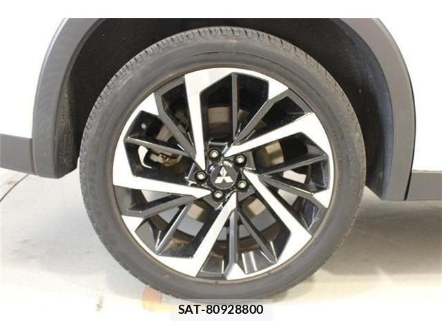 Mitsubishi OUTLANDER PHEV 2022-06 7502154-18
