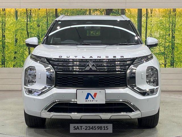 Mitsubishi OUTLANDER PHEV 2024-01 7562610-13