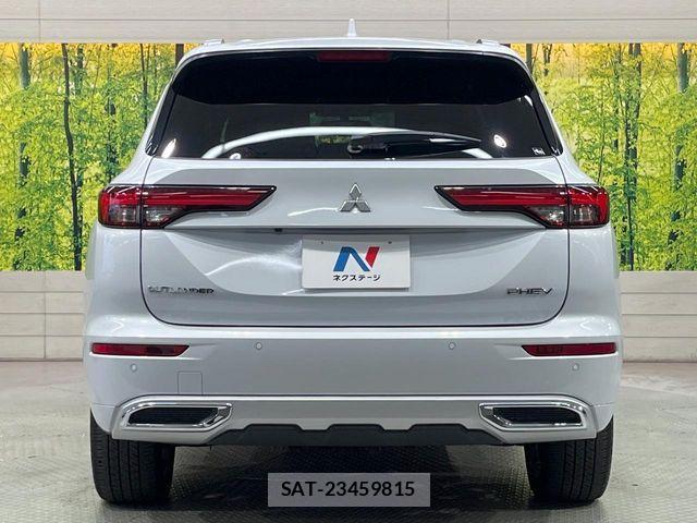 Mitsubishi OUTLANDER PHEV 2024-01 7562610-14