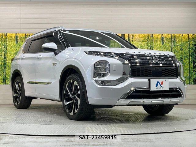 Mitsubishi OUTLANDER PHEV 2024-01 7562610-15