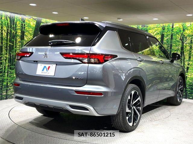 Mitsubishi OUTLANDER PHEV 2023-05 7619100-16