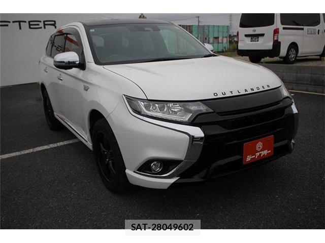 Mitsubishi OUTLANDER PHEV 2017-06 7619107-1