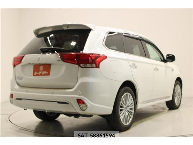 Mitsubishi OUTLANDER PHEV 2018-10 7619106-11