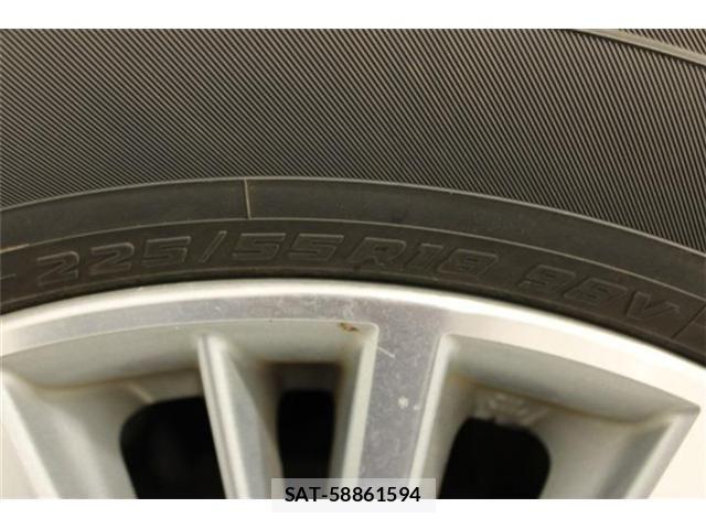 Mitsubishi OUTLANDER PHEV 2018-10 7619106-26