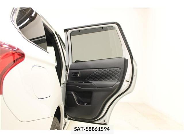 Mitsubishi OUTLANDER PHEV 2018-10 7619106-29