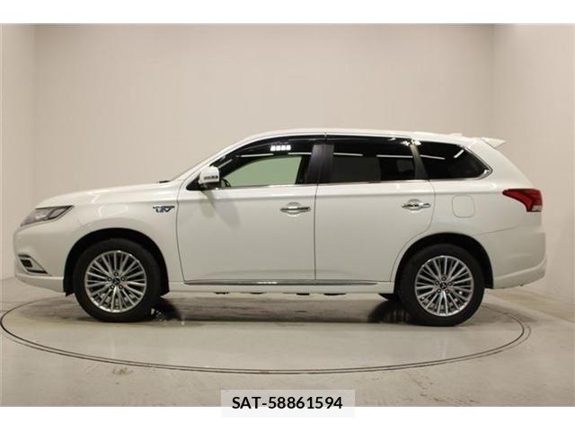 Mitsubishi OUTLANDER PHEV 2018-10 7619106-8