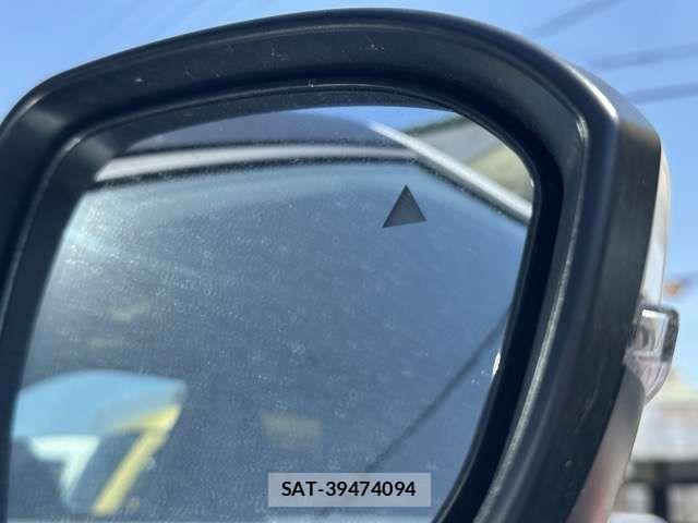 Mitsubishi OUTLANDER PHEV 2023-06 7619094-19