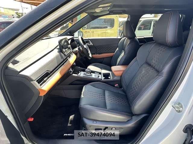 Mitsubishi OUTLANDER PHEV 2023-06 7619094-4