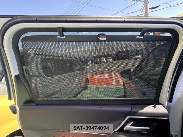 Mitsubishi OUTLANDER PHEV 2023-06 7619094-7