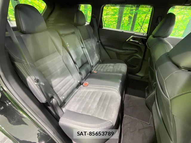 Mitsubishi OUTLANDER PHEV 2023-06 7619097-8