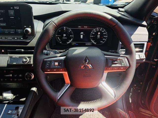 Mitsubishi OUTLANDER PHEV 2023-01 7619093-10
