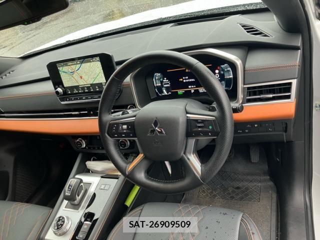 Mitsubishi OUTLANDER PHEV 2021-12 7619104-16