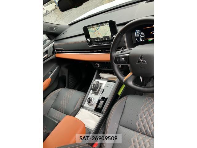 Mitsubishi OUTLANDER PHEV 2021-12 7619104-17