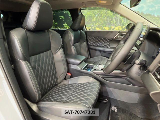 Mitsubishi OUTLANDER PHEV 2022-05 7619102-10