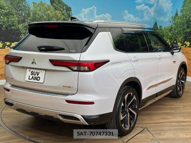 Mitsubishi OUTLANDER PHEV 2022-05 7619102-18