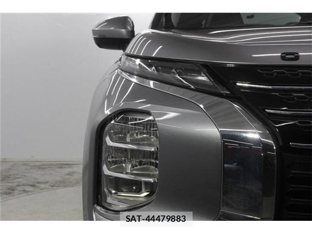 Mitsubishi OUTLANDER PHEV 2024-02 7619105-11