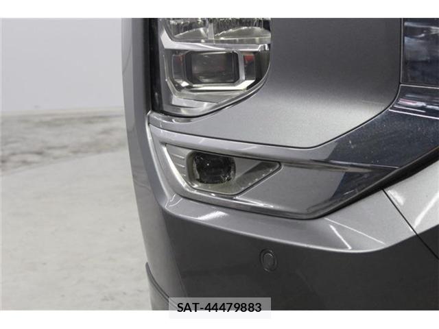 Mitsubishi OUTLANDER PHEV 2024-02 7619105-12