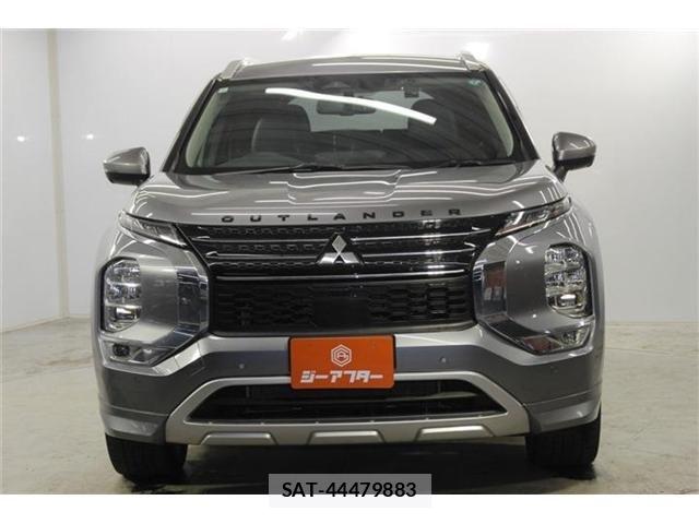 Mitsubishi OUTLANDER PHEV 2024-02 7619105-1