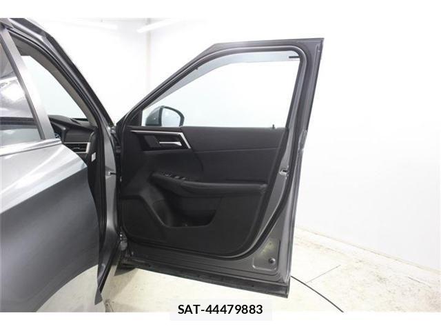 Mitsubishi OUTLANDER PHEV 2024-02 7619105-29